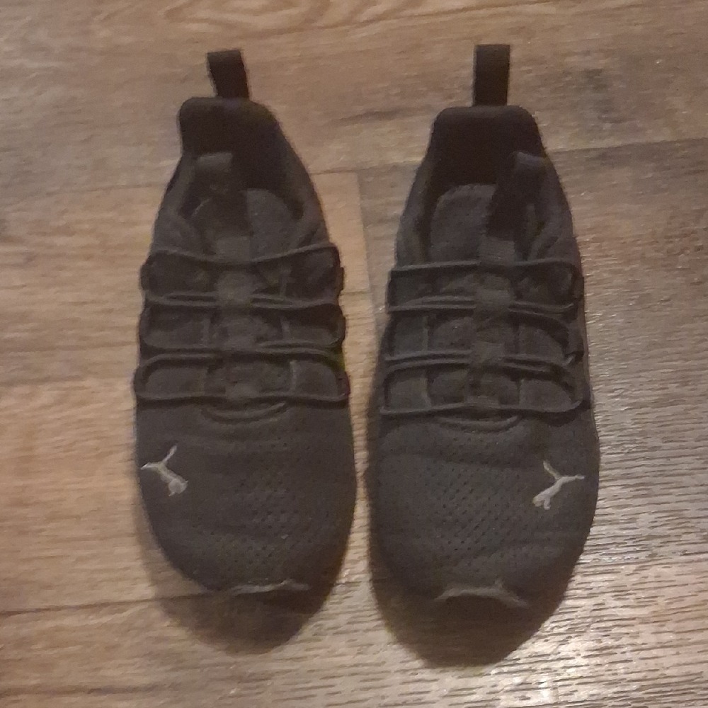 Puma Sneakers